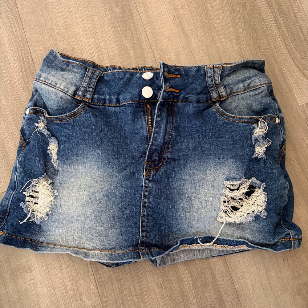 Distressed Blue Denim Mini Skirt - Casual High-Rise Style